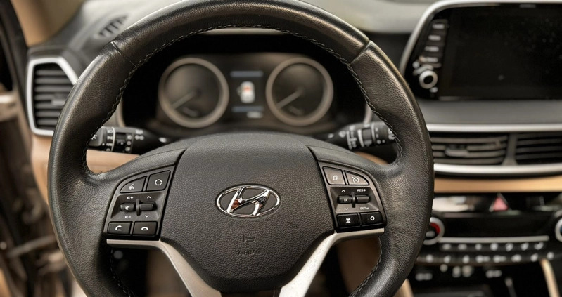 Hyundai Tucson cena 93900 przebieg: 95680, rok produkcji 2018 z Bydgoszcz małe 277